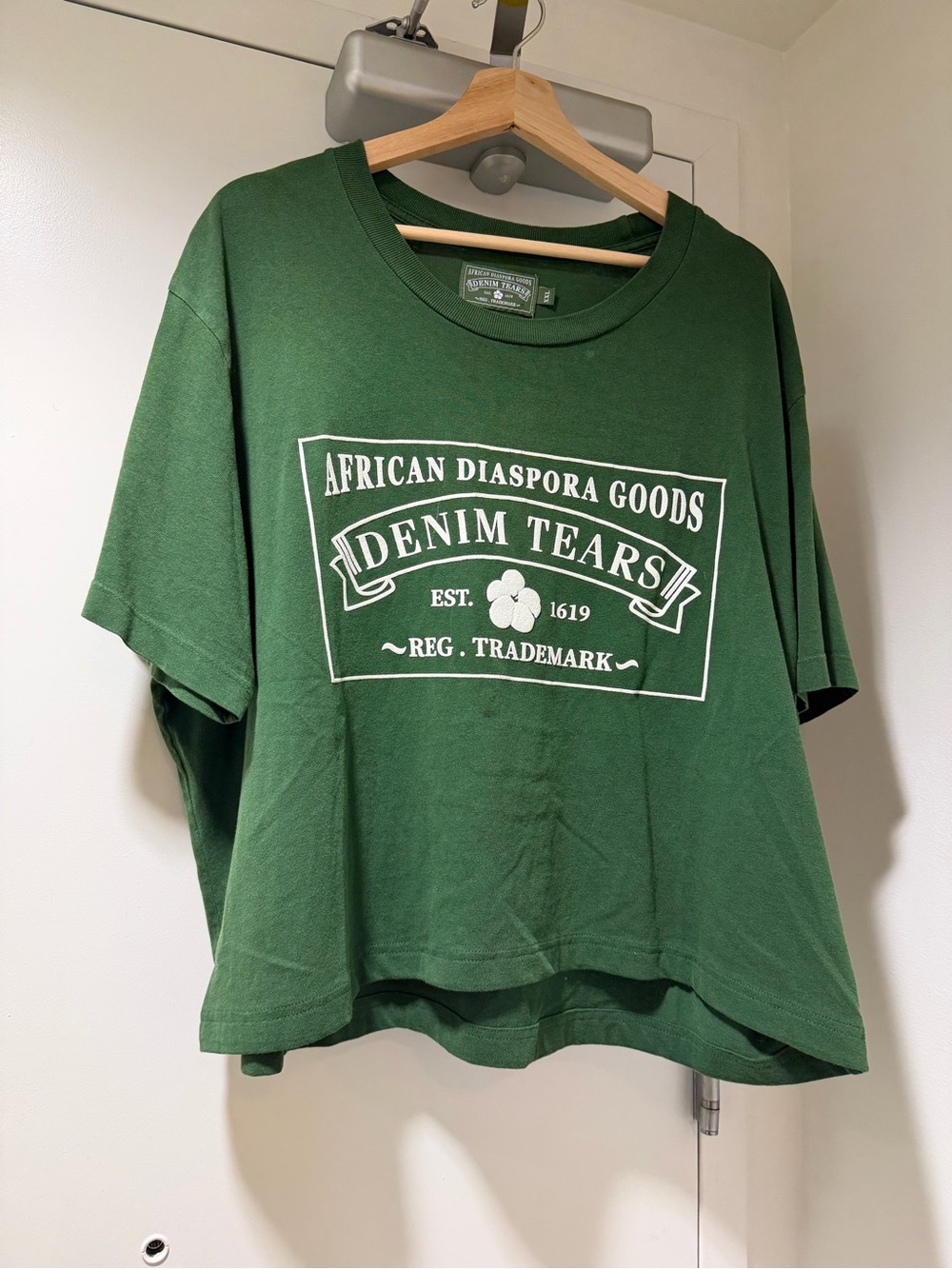 Denim Tears Men's Green Graphic Short-Sleeve Tee